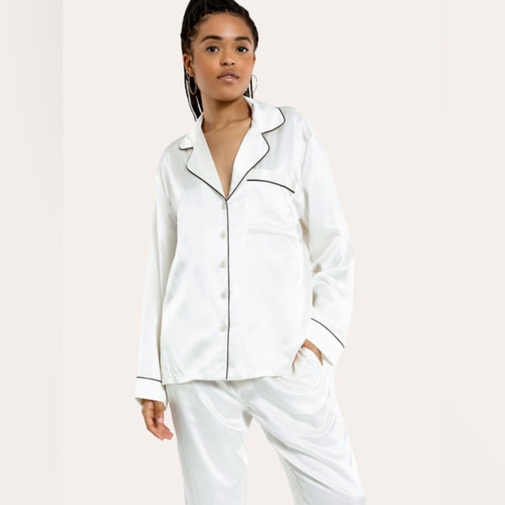 JOURNELLE Silk Pajama set in White